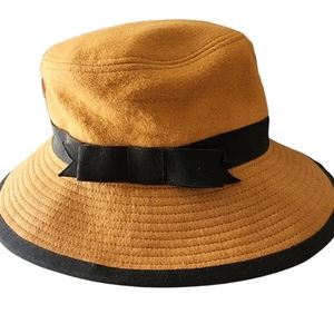 Yves Saint Laurent bucket hat